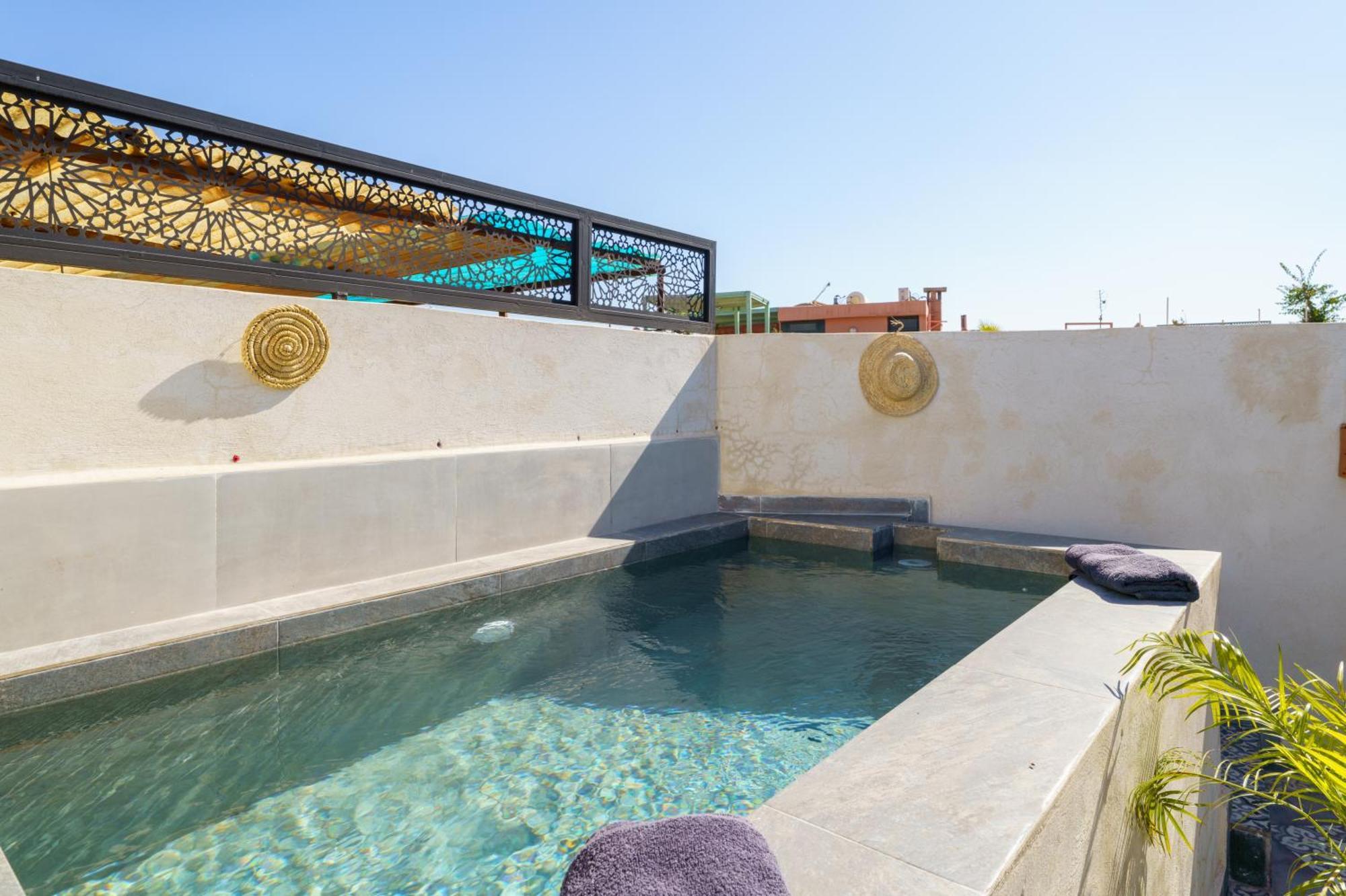 Riad 4 Chambres - Piscine & Petit Dejeuner Gratuit - Wifi Fibre Optique Marrakesh Exterior foto