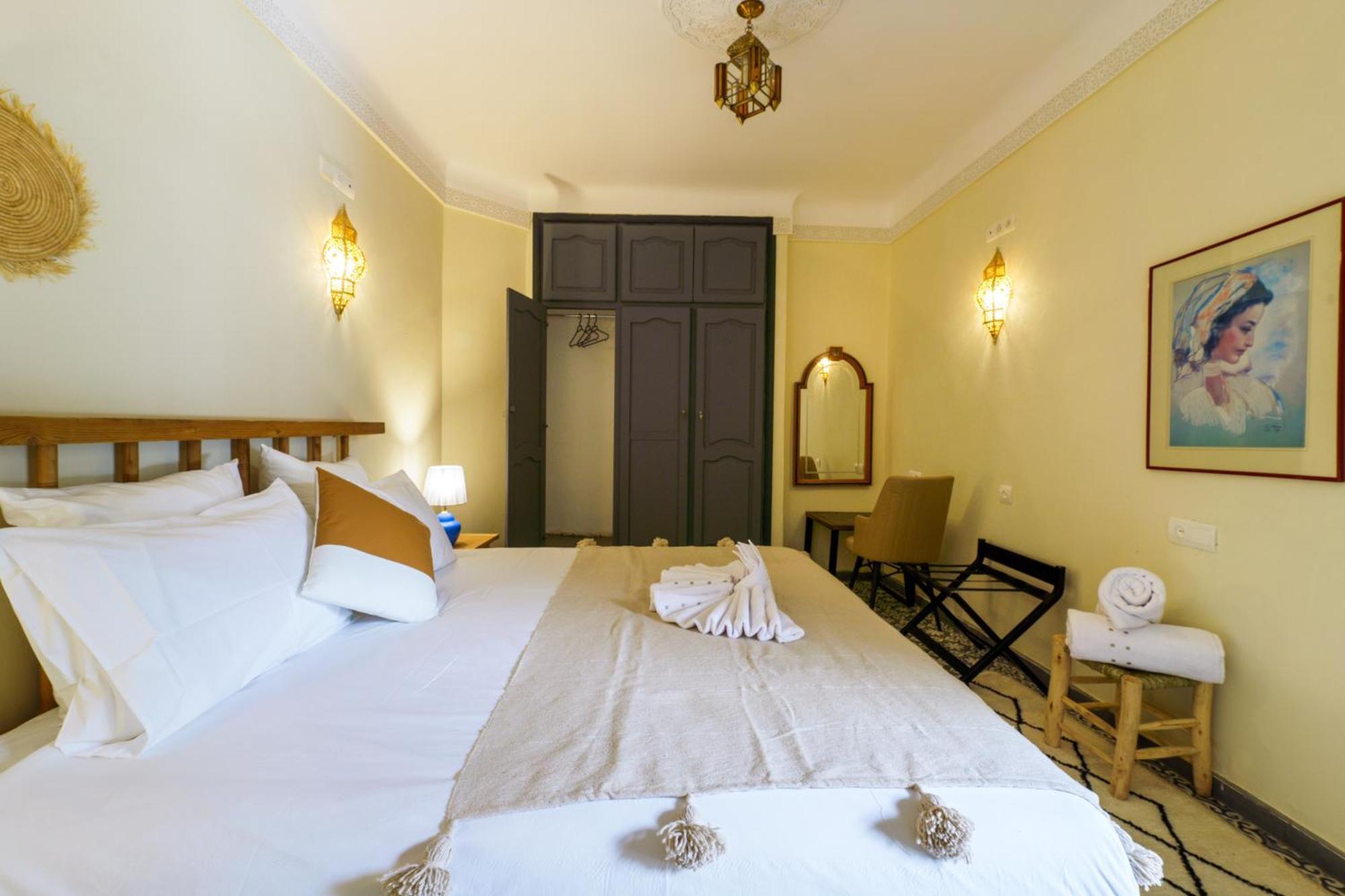 Riad 4 Chambres - Piscine & Petit Dejeuner Gratuit - Wifi Fibre Optique Marrakesh Exterior foto