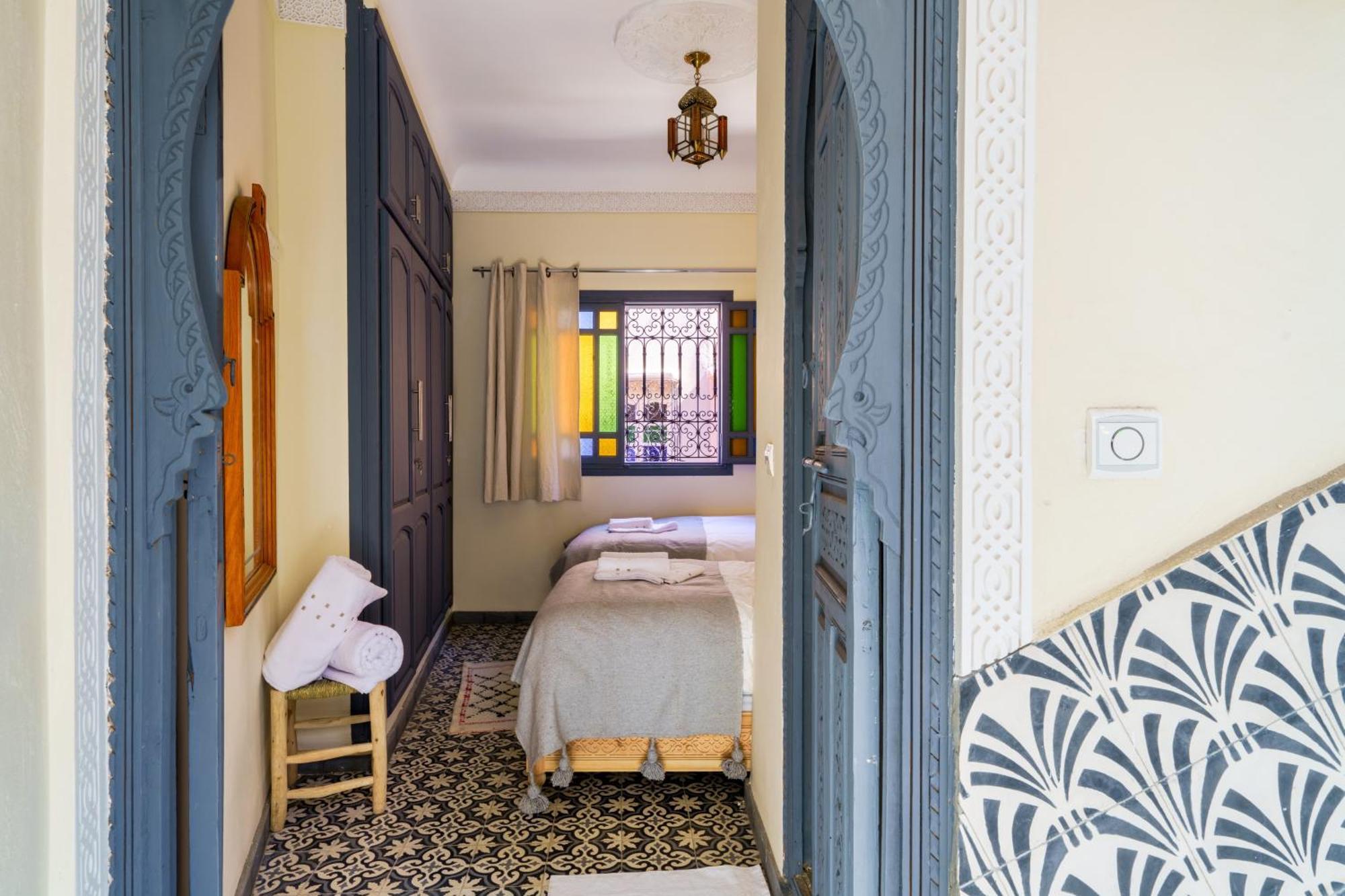 Riad 4 Chambres - Piscine & Petit Dejeuner Gratuit - Wifi Fibre Optique Marrakesh Exterior foto