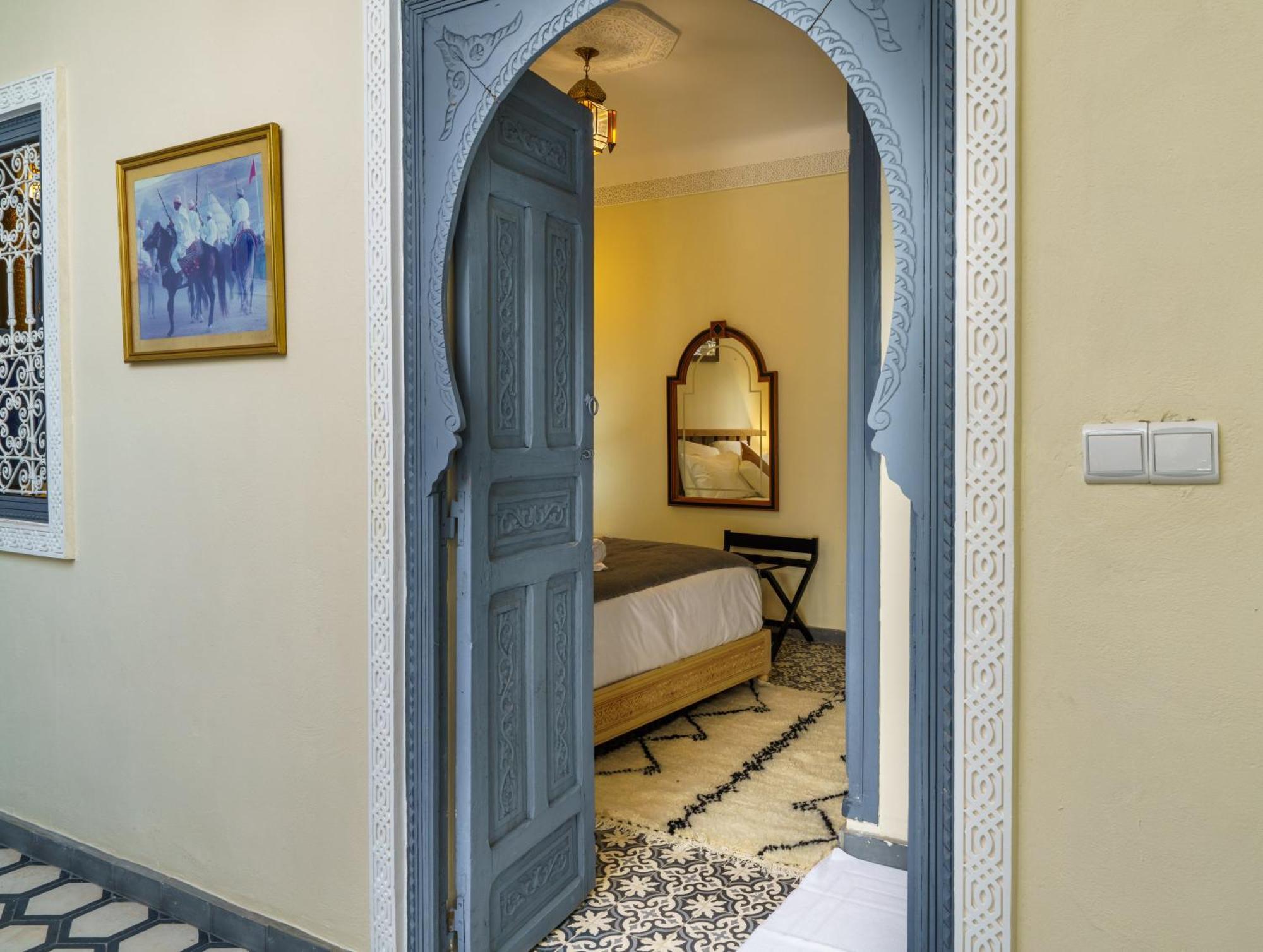 Riad 4 Chambres - Piscine & Petit Dejeuner Gratuit - Wifi Fibre Optique Marrakesh Exterior foto